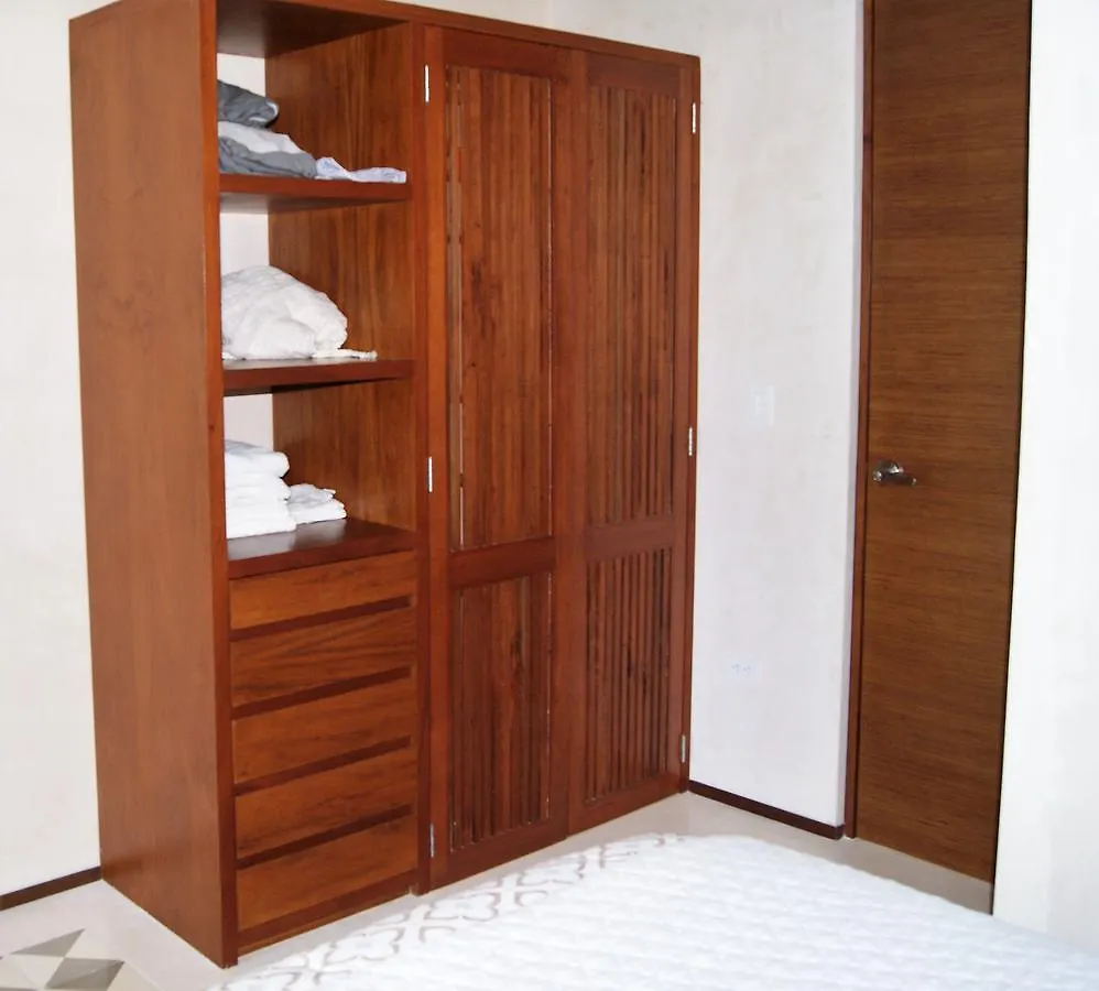 Azara Tulum Paradise 호텔